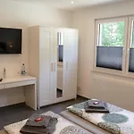 Luxury Kwatera prywatna Weingarten (Baden)